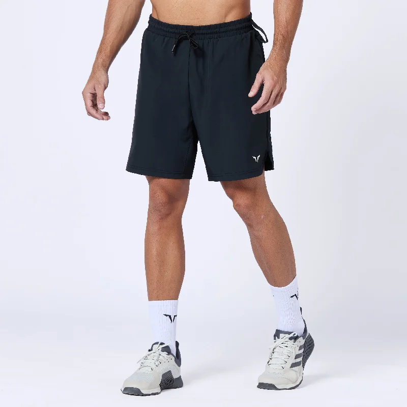 Men's camo print cargo shorts for outdoor adventuresEssential Pro 7 Inch Shorts - Black Men's camo print cargo shorts for outdoor adventuresEssential Pro 7 Inch Shorts - Black