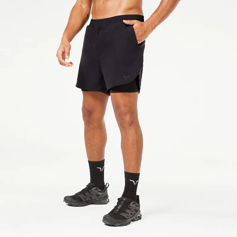Men's side - stripe track shorts for a sporty running lookLAB360° TDry™ 2-in-1 Shorts - Black Men's side - stripe track shorts for a sporty running lookLAB360° TDry™ 2-in-1 Shorts - Black