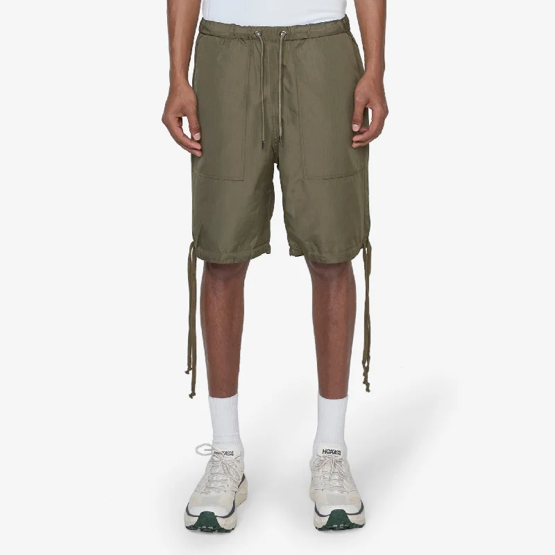 Men's zip - pocket canvas shorts for added functionality during travelMilitary Non-Down Reversible Shorts Dark Olive Men's zip - pocket canvas shorts for added functionality during travelMilitary Non-Down Reversible Shorts Dark Olive