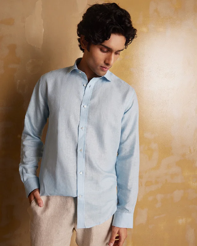 Men's Linen Blend Casual Shirts with Roll - Up Sleeves for a Summer Beach LookSoft Washed Linen Shirt - Light Blue Men's Linen Blend Casual Shirts with Roll - Up Sleeves for a Summer Beach LookSoft Washed Linen Shirt - Light Blue