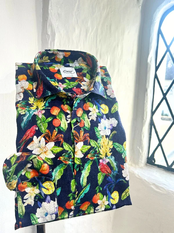 Men's Embroidered Detail Casual Shirts in Beige for a Touch of EleganceNAVY FRUIT AND BIRD PRINT LINEN SHIRT Men's Embroidered Detail Casual Shirts in Beige for a Touch of EleganceNAVY FRUIT AND BIRD PRINT LINEN SHIRT