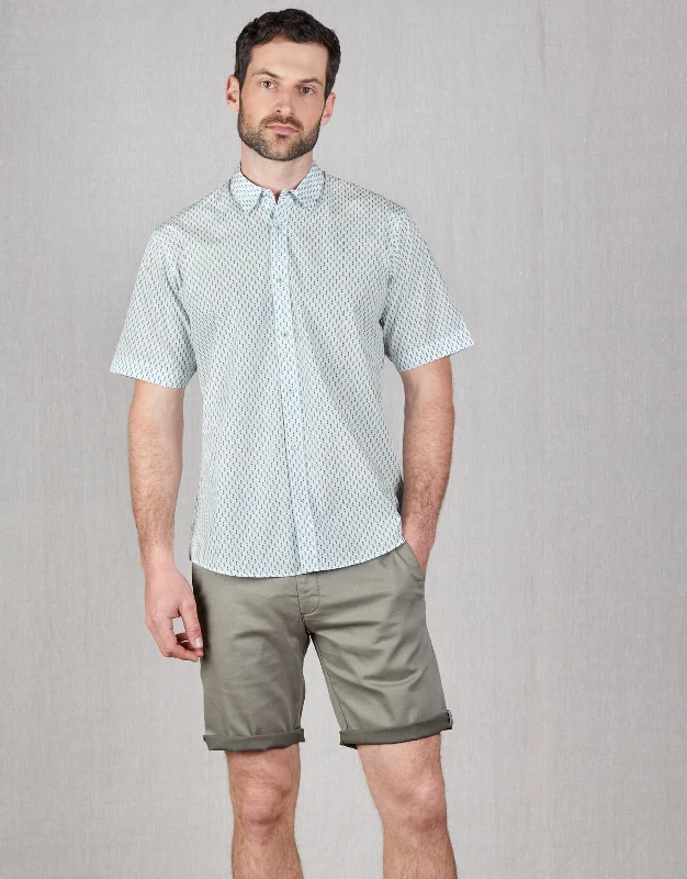 Men's Button - Down Oxford Casual Shirts in Crisp White for a Classic and Versatile StyleRaglan Green Diamond Short Sleeve Shirt Men's Button - Down Oxford Casual Shirts in Crisp White for a Classic and Versatile StyleRaglan Green Diamond Short Sleeve Shirt