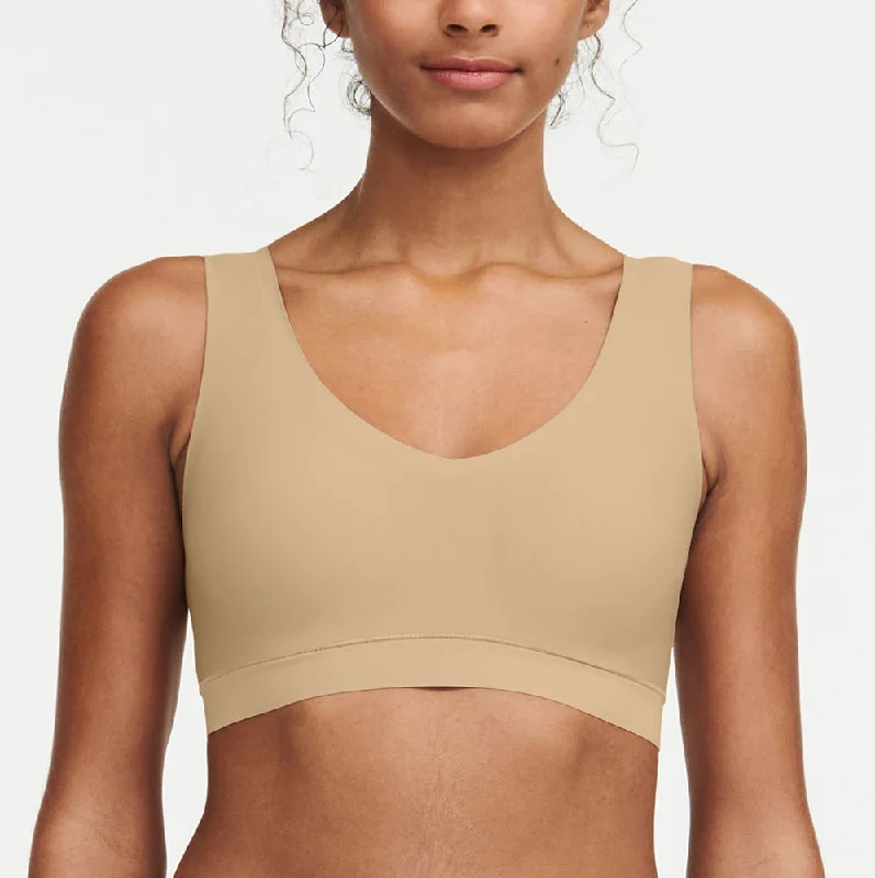 Chantelle SoftStretch Basic Colors Padded V-Neck Bralette Bra 16A1