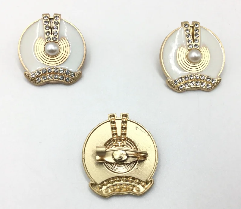 Men's Pin - Striped Wool - Blend Blazer in Navy and White for a Traditional Business AttireGolden & White One Pearl Stone with Clip Cufflinks Men's Pin - Striped Wool - Blend Blazer in Navy and White for a Traditional Business AttireGolden & White One Pearl Stone with Clip Cufflinks