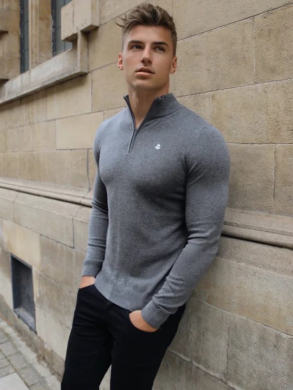 Men's Zip - Up Fleece - Lined Sweater in Black with Thumbholes for Outdoor Winter ActivitiesOxbridge Sweater - Charcoal