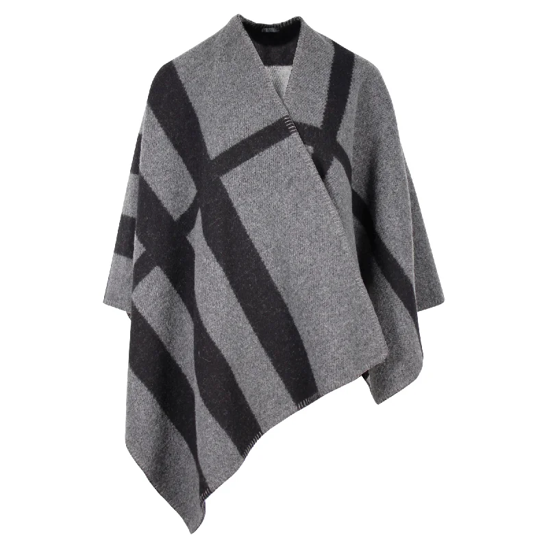 Plus Size Men's Distressed Denim - Look Sweater in Blue for a Trendy and Edgy StyleBurberry Prorsum Mega Check Cape in Grey Wool Plus Size Men's Distressed Denim - Look Sweater in Blue for a Trendy and Edgy StyleBurberry Prorsum Mega Check Cape in Grey Wool