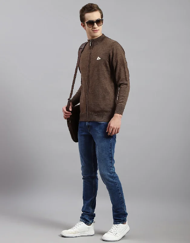 Men's Embroidered Floral Patterned Silk - Blend Sweater in Cream for a Spring - Inspired LookMen Brown Solid Stand Collar Full Sleeve Pullover Men's Embroidered Floral Patterned Silk - Blend Sweater in Cream for a Spring - Inspired LookMen Brown Solid Stand Collar Full Sleeve Pullover