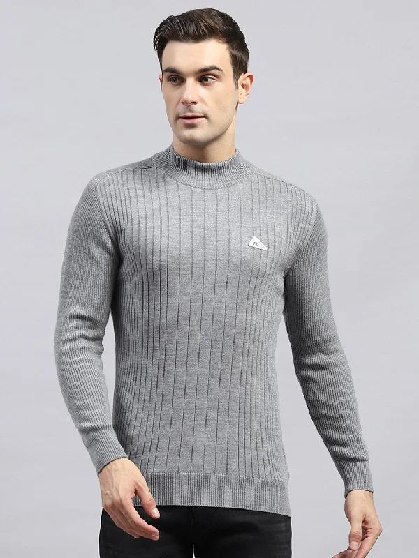 Men's Fringe - Trimmed Boho - Style Sweater in Beige for a Music Festival VibeMen Grey Solid High Neck Full Sleeve Pullover Men's Fringe - Trimmed Boho - Style Sweater in Beige for a Music Festival VibeMen Grey Solid High Neck Full Sleeve Pullover