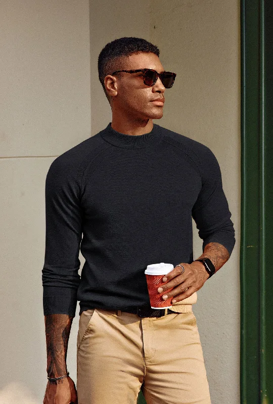 Men's Cable - Knit Pullover in Cream with a Traditional Pattern for a Timeless AppealMen Half High-Neck Sweater Long Raglan Sleeve Ribbed Cuff Pullover Knitwear Men's Cable - Knit Pullover in Cream with a Traditional Pattern for a Timeless AppealMen Half High-Neck Sweater Long Raglan Sleeve Ribbed Cuff Pullover Knitwear