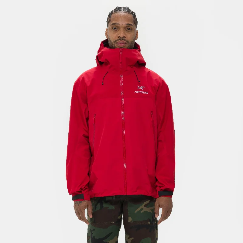 Long - line men coats reaching below the knee for maximum coverageBeta AR Stormhood Jacket in Heritage Long - line men coats reaching below the knee for maximum coverageBeta AR Stormhood Jacket in Heritage