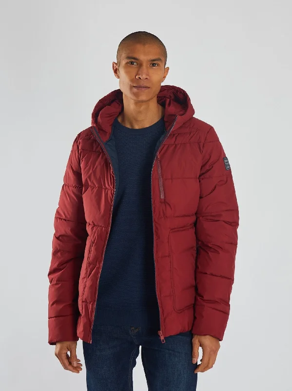 Men coats with a water - resistant finish for light rain and splashesStorm Jacket Havana Red Men coats with a water - resistant finish for light rain and splashesStorm Jacket Havana Red