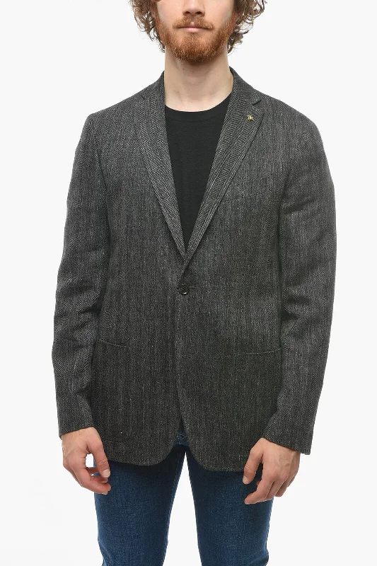 Men coats with a water - resistant finish for light rain and splashesCorneliani CC COLLECTION Herringbone Linen Blend RIGHT Blazer Men coats with a water - resistant finish for light rain and splashesCorneliani CC COLLECTION Herringbone Linen Blend RIGHT Blazer