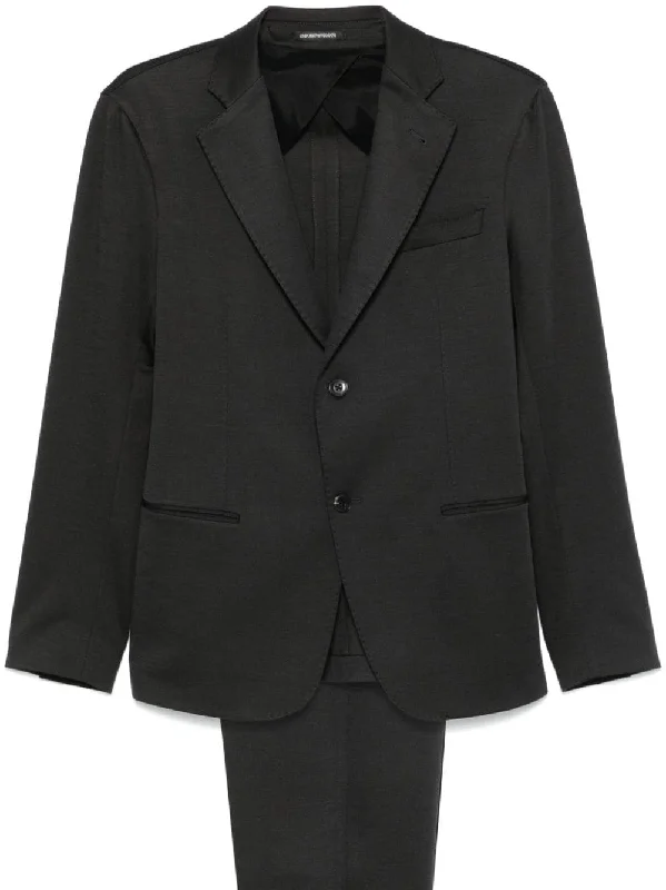 Men coats with multiple inner pockets for convenient storage of essentialsEmporio Armani Men's Suit Men coats with multiple inner pockets for convenient storage of essentialsEmporio Armani Men's Suit