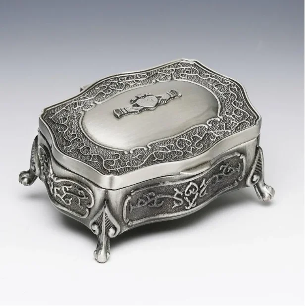 Slim - fit men vest for formal occasions with a modern cutPewter Metal Jewellery Box Small - Claddagh Slim - fit men vest for formal occasions with a modern cutPewter Metal Jewellery Box Small - Claddagh