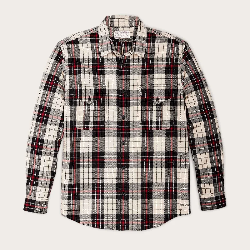Men's long sleeve military - style utility shirts with multiple pocketsLIGHTWEIGHT ALASKAN GUIDE SHIRT Men's long sleeve military - style utility shirts with multiple pocketsLIGHTWEIGHT ALASKAN GUIDE SHIRT
