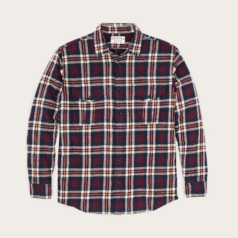 Men's button - front long sleeve Henley shirts with a casual charmLT WT ALASKAN GUIDE SHIRT Men's button - front long sleeve Henley shirts with a casual charmLT WT ALASKAN GUIDE SHIRT