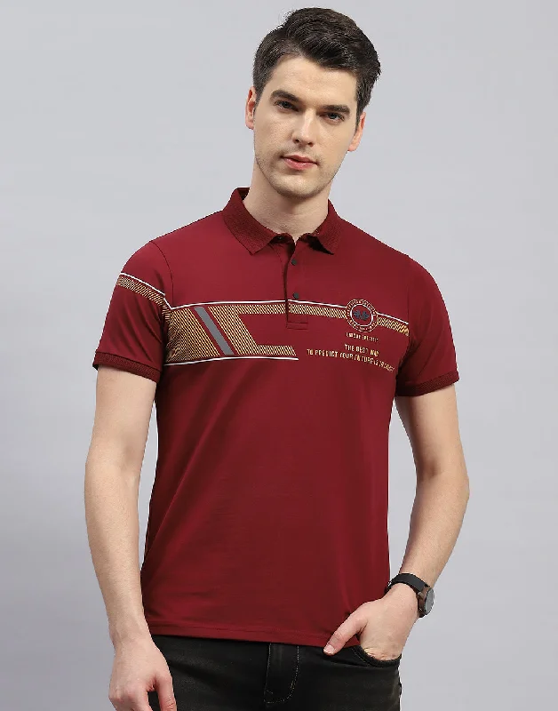 Men's slim fit short sleeve polo shirts with contrast collarsMen Maroon Printed Polo Collar Half Sleeve T-Shirt Men's slim fit short sleeve polo shirts with contrast collarsMen Maroon Printed Polo Collar Half Sleeve T-Shirt
