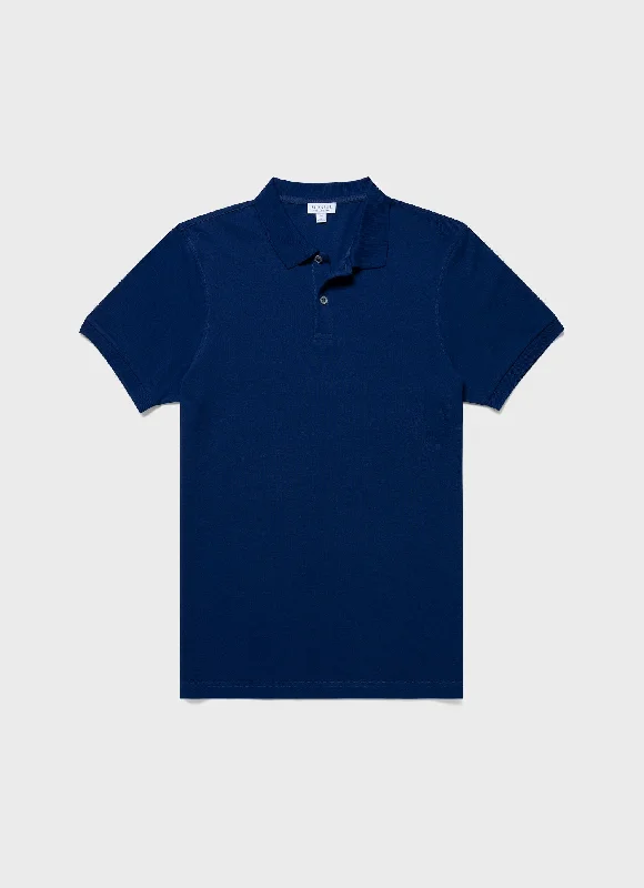 Men's plus size golf polo shirts in moisture wicking fabricMen's Piqué Polo Shirt in Space Blue Men's plus size golf polo shirts in moisture wicking fabricMen's Piqué Polo Shirt in Space Blue