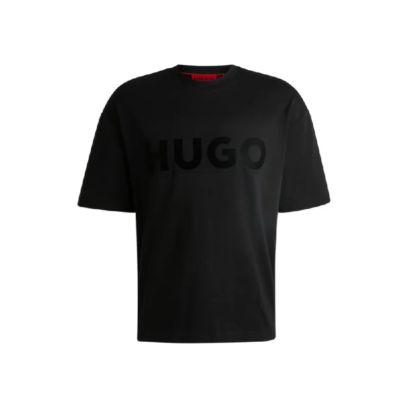 Men's polo t - shirts with a contrast collar for a preppy lookCotton-jersey T-shirt with tonal logo Men's polo t - shirts with a contrast collar for a preppy lookCotton-jersey T-shirt with tonal logo