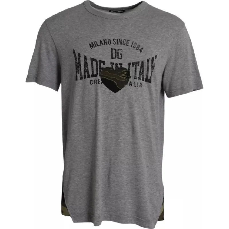 Men's polo t - shirts with a contrast collar for a preppy lookDolce & Gabbana Graphic Print Cotton Round Neck Men's T-shirt Men's polo t - shirts with a contrast collar for a preppy lookDolce & Gabbana Graphic Print Cotton Round Neck Men's T-shirt
