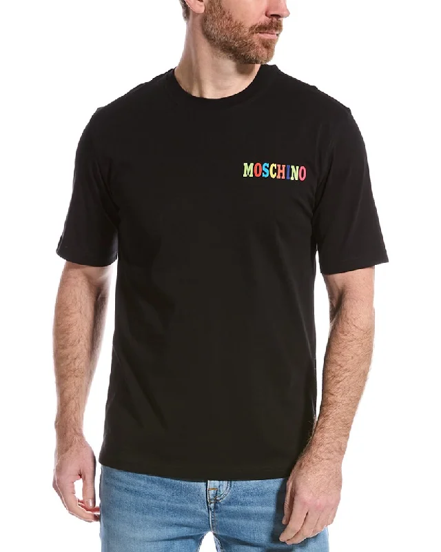 Men's antimicrobial t - shirts for odor - free freshness during travelMoschino Logo T-Shirt Men's antimicrobial t - shirts for odor - free freshness during travelMoschino Logo T-Shirt