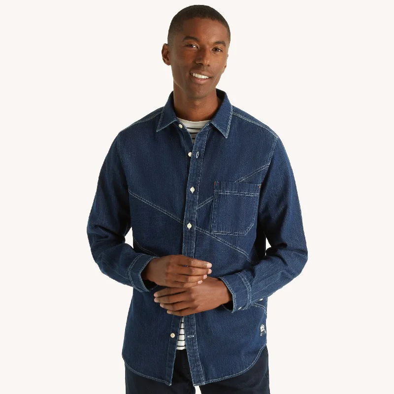 Men's polo t - shirts with a contrast collar for a preppy lookNautica Mens Nautica Jeans Co. Denim Shirt Men's polo t - shirts with a contrast collar for a preppy lookNautica Mens Nautica Jeans Co. Denim Shirt