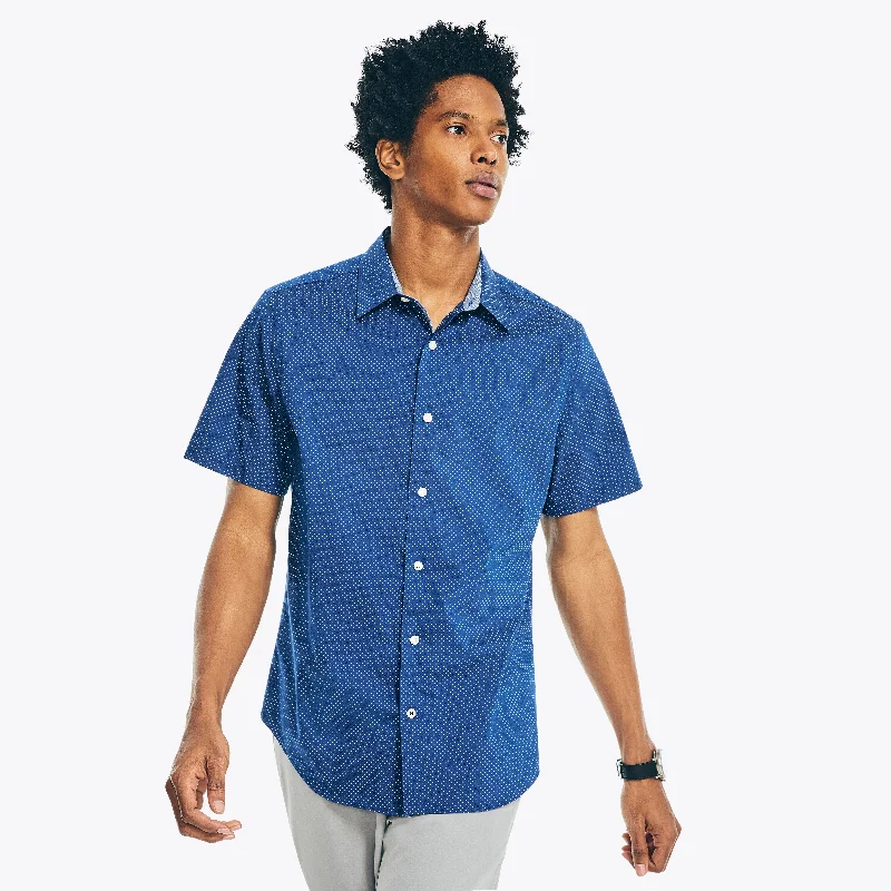 Men's distressed denim - look t - shirts with a rugged appealNautica Mens Navtech Trim Fit Printed Shirt Men's distressed denim - look t - shirts with a rugged appealNautica Mens Navtech Trim Fit Printed Shirt