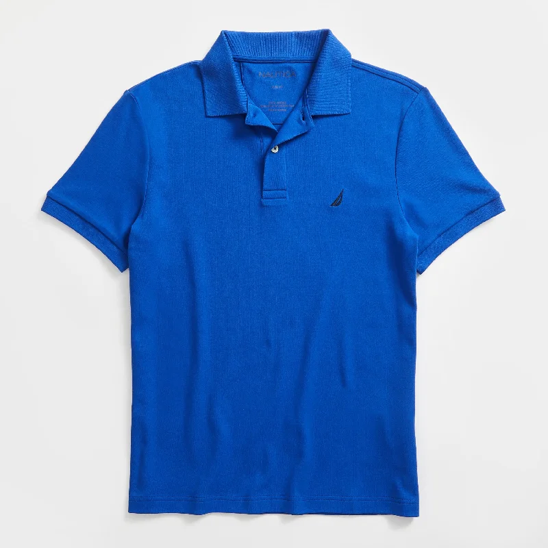Men's polo t - shirts with a contrast collar for a preppy lookNautica Mens Slim Fit Interlock Polo Men's polo t - shirts with a contrast collar for a preppy lookNautica Mens Slim Fit Interlock Polo