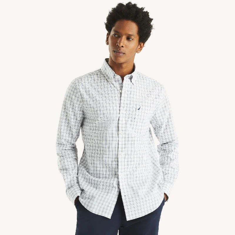 Men's plus - size pocket t - shirts with a classic lookNautica Mens Slim Fit Wrinkle-Resistant Plaid Wear To Work Shirt Men's plus - size pocket t - shirts with a classic lookNautica Mens Slim Fit Wrinkle-Resistant Plaid Wear To Work Shirt