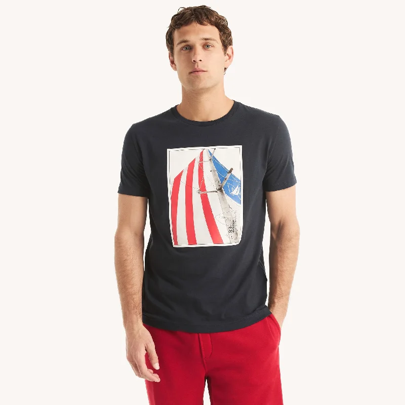 Men's plus - size pocket t - shirts with a classic lookNautica Mens Sustainably Crafted Americana Graphic T-Shirt Men's plus - size pocket t - shirts with a classic lookNautica Mens Sustainably Crafted Americana Graphic T-Shirt