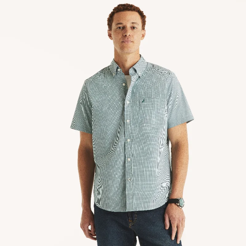 Men's UV - protection t - shirts for outdoor activities in the sunNautica Mens Wrinkle-Resistant Plaid Wear To Work Short-Sleeve Shirt Men's UV - protection t - shirts for outdoor activities in the sunNautica Mens Wrinkle-Resistant Plaid Wear To Work Short-Sleeve Shirt