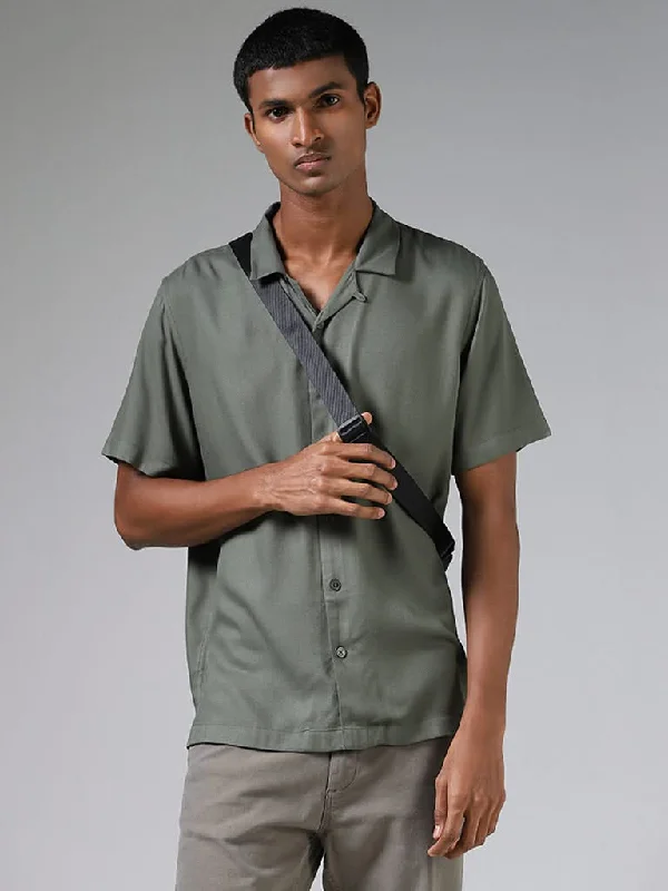 High - Waisted Women Shorts for a Retro and Flattering LookNuon Solid Olive Green Casual Shirt