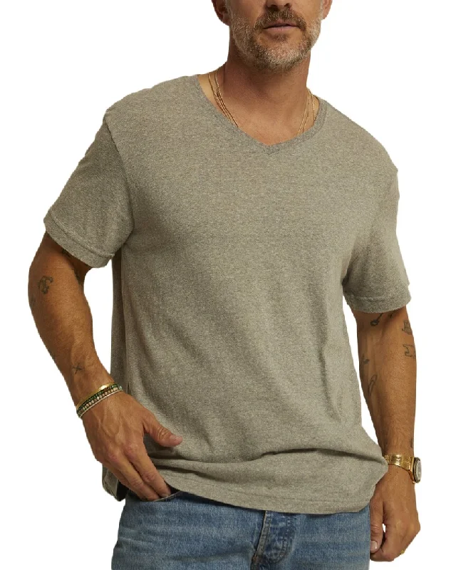 Men's UV - protection t - shirts for outdoor activities in the sunperfectwhitetee T-Shirt Men's UV - protection t - shirts for outdoor activities in the sunperfectwhitetee T-Shirt