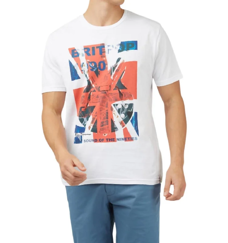 Men's smart - casual checkered t - shirts for semi - formal occasionsSignature 1990S Tee In White Men's smart - casual checkered t - shirts for semi - formal occasionsSignature 1990S Tee In White