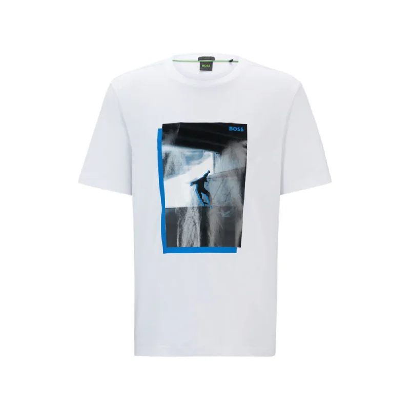 Men's v - neck muscle t - shirts for a body - building aestheticT-shirt with skate artwork Men's v - neck muscle t - shirts for a body - building aestheticT-shirt with skate artwork