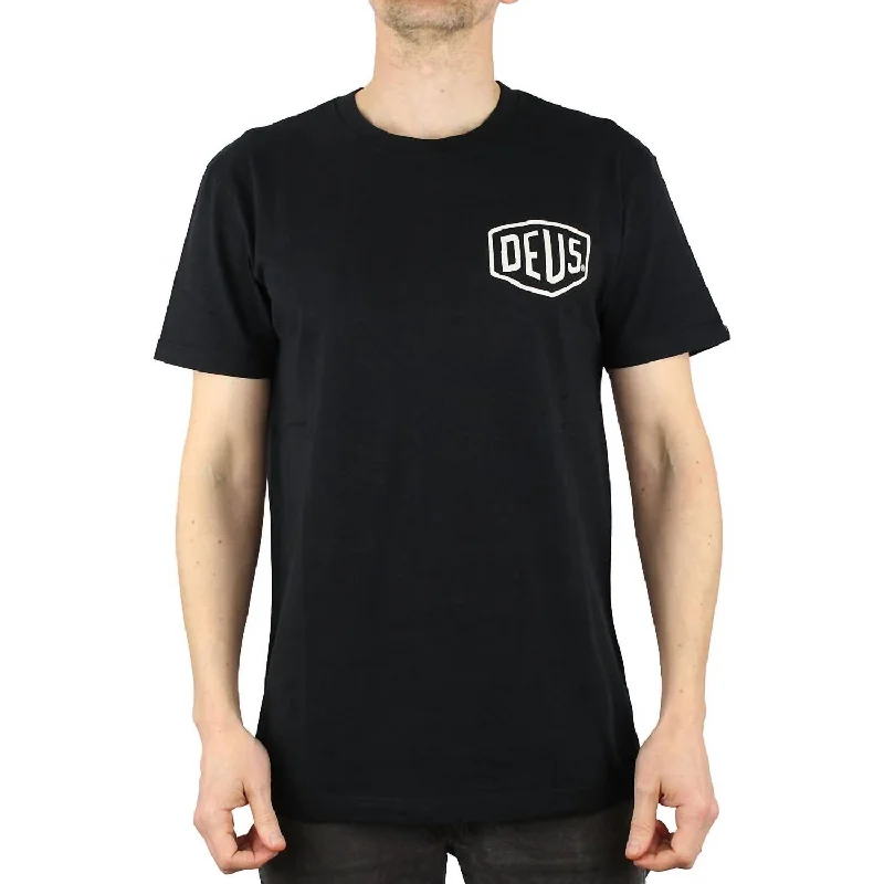Men's v - neck muscle t - shirts for a body - building aestheticTokyo Address Tee In Black Men's v - neck muscle t - shirts for a body - building aestheticTokyo Address Tee In Black